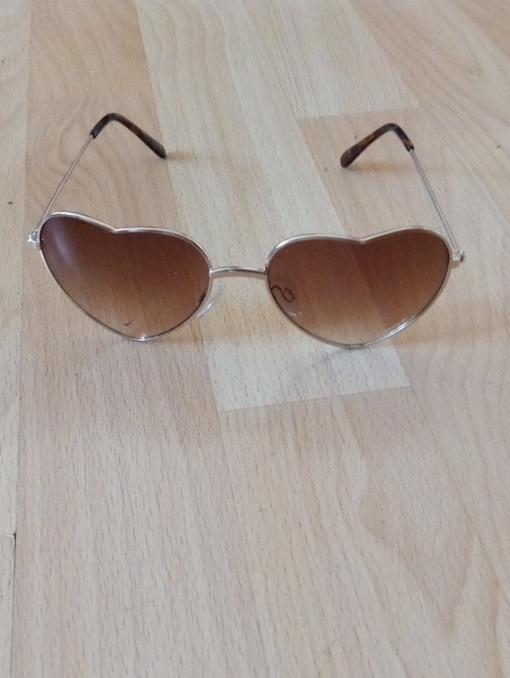 Heart-Shaped Brown Gradient Sunglasses - Women Accessories